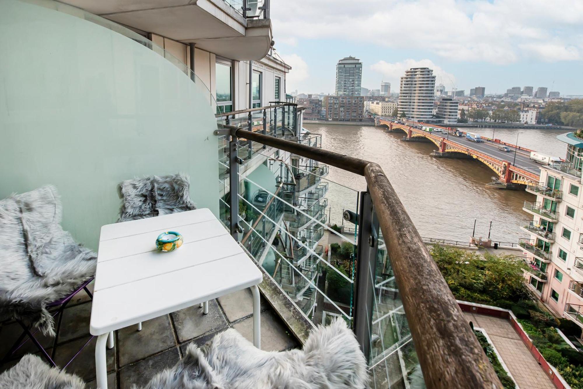 Modern 2 Bedroom 2 Bath Apartment With River View London Ngoại thất bức ảnh