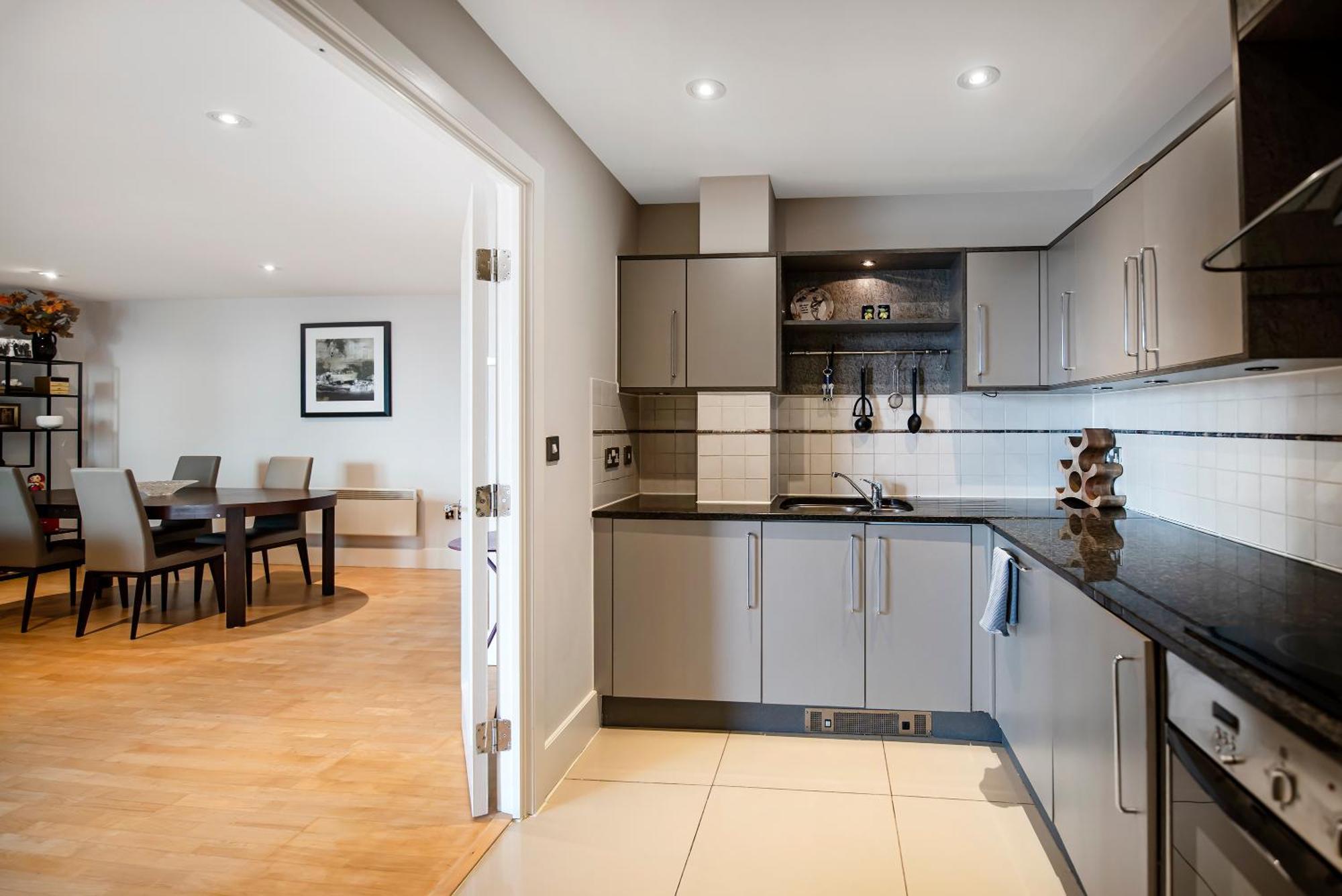 Modern 2 Bedroom 2 Bath Apartment With River View London Ngoại thất bức ảnh